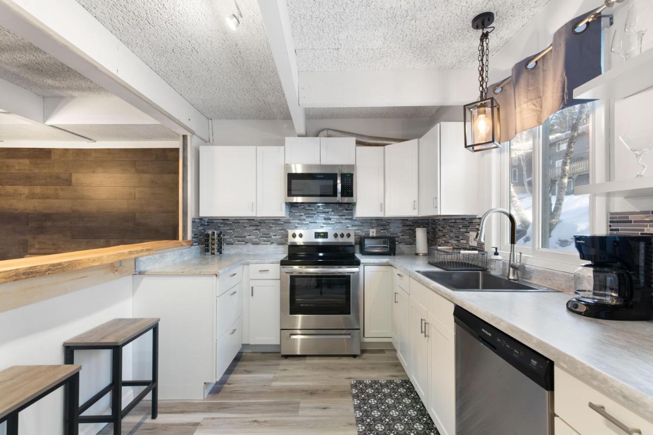 Vermont Getaway! Newly Renovated! Stratton Valley Eksteriør bilde